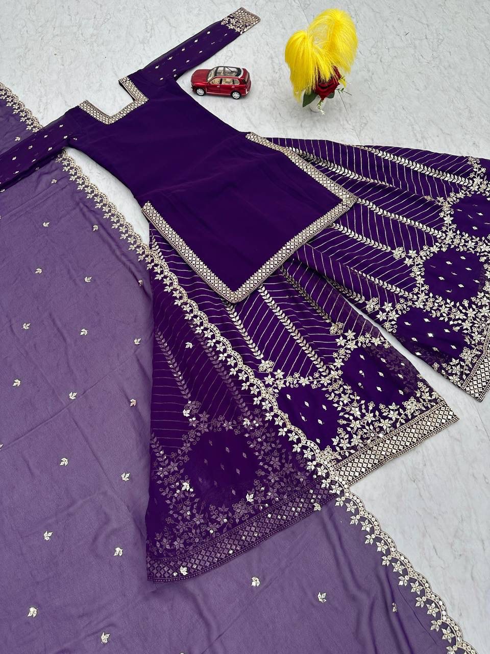 LAUNCHING: FESTIVAL SPECIAL DESIGN
