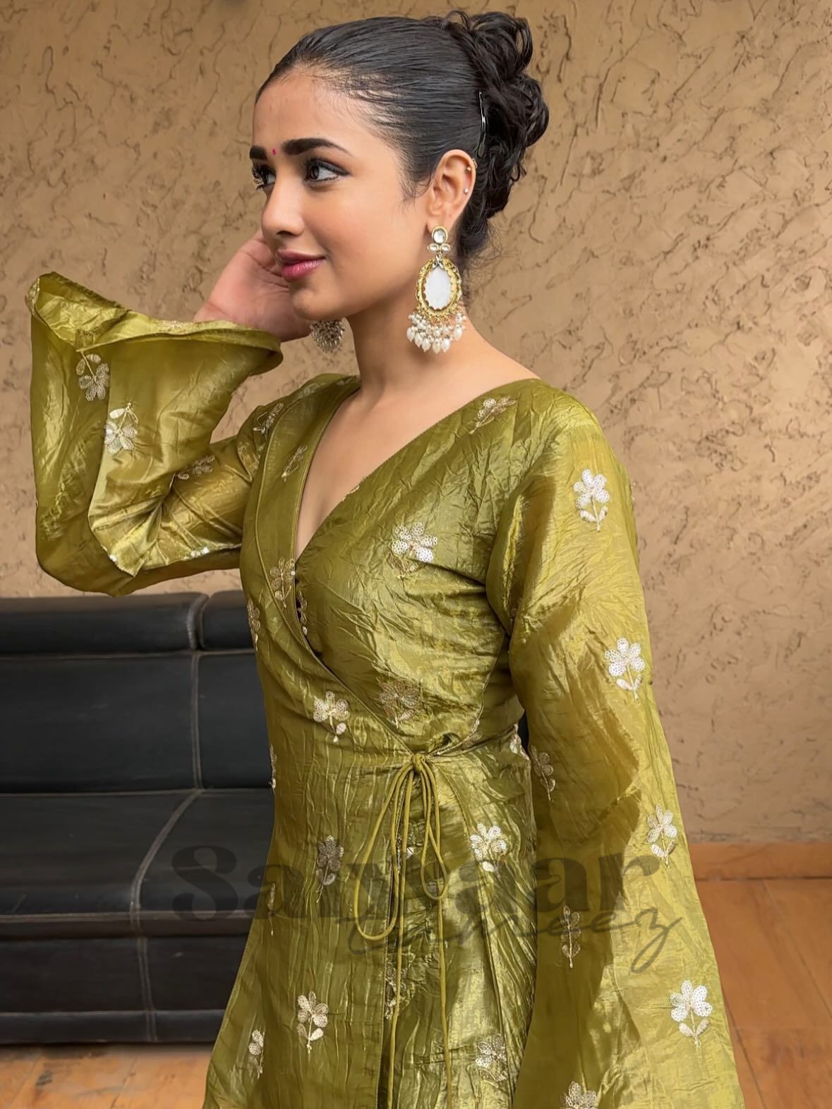 Trending Designer Embroidered Top-Plazzo with Dupatta Set 🔥